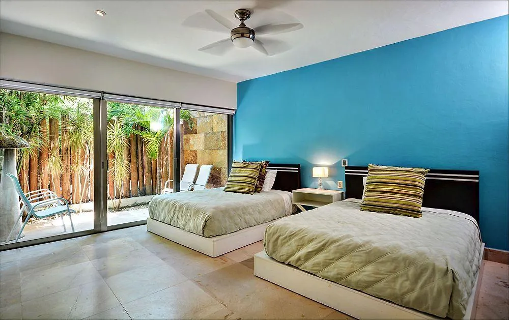 Hotel Via 38 Playa del Carmen
