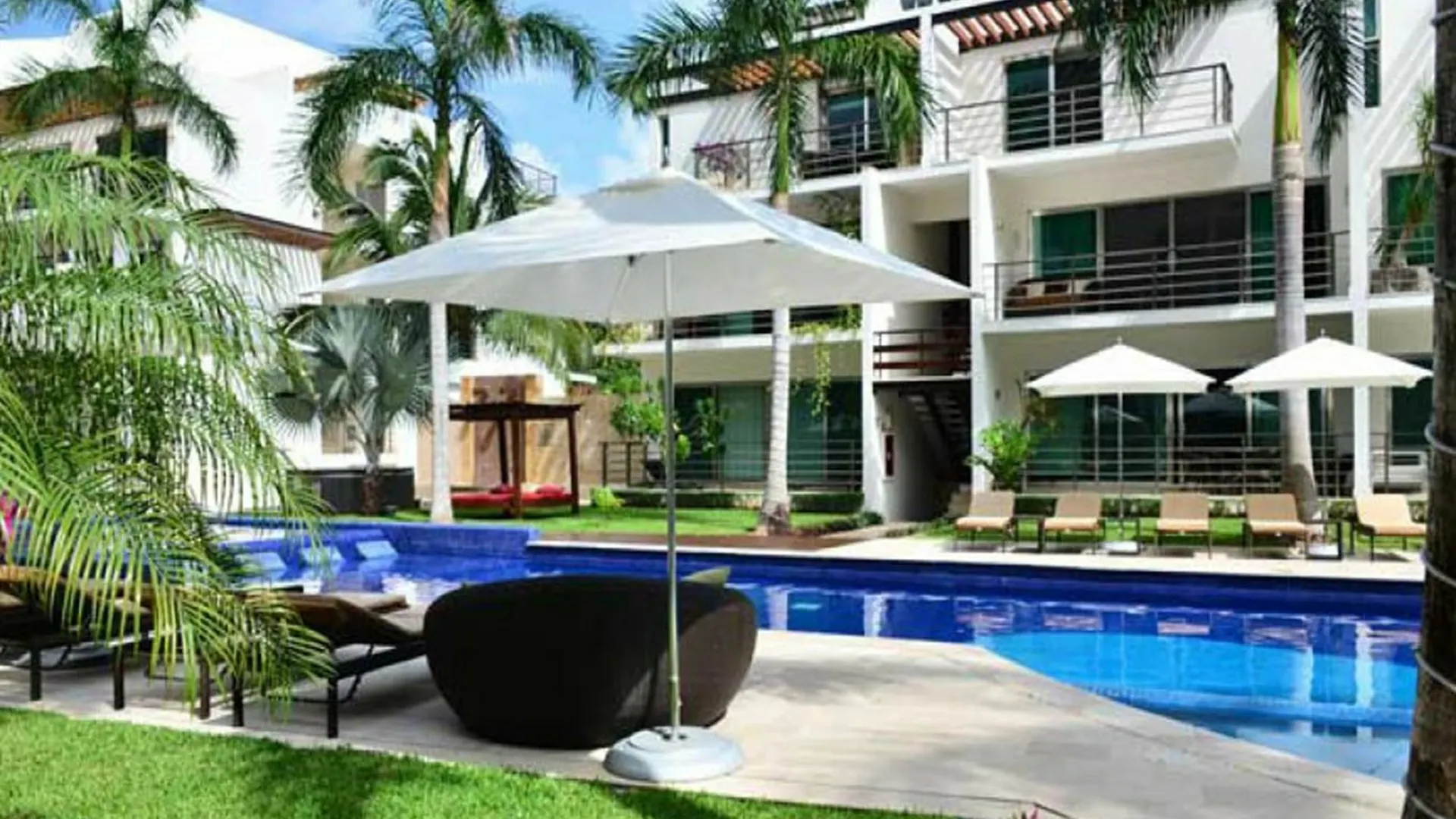 ***  Via 38 Hotel Playa del Carmen Mexico